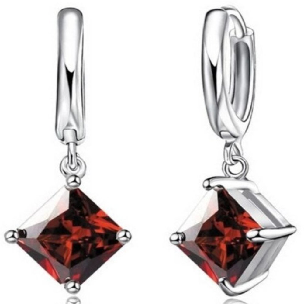 â¤ď¸ 925 Sterling Silver Hoop Earrings Luxury Timeless Beauty Classic Elegance - Picture 1 of 2